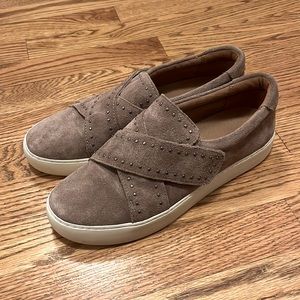 New without tags- Frye Nina suede Sneakers